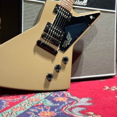 Gibson Government Series Explorer II 2013 - Tan image 4