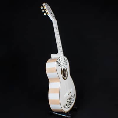 Cordoba The Disney Pixar Coco X Córdoba Replica Collection Limited Edition 14/20 Worldwide image 15