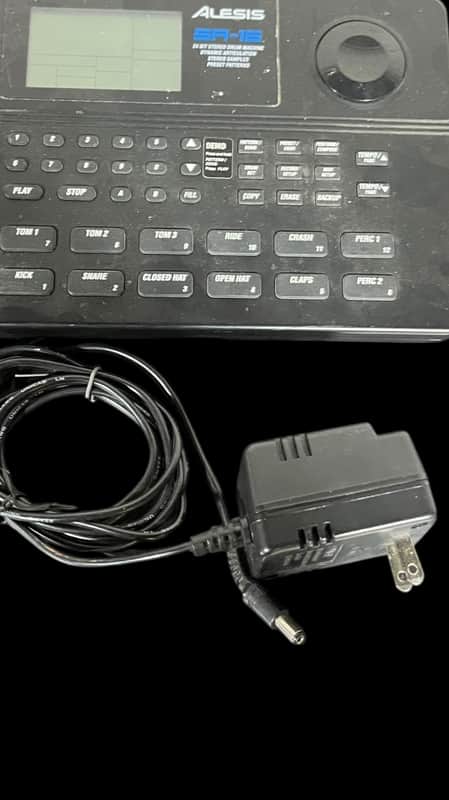 Alesis SR-16 Drum Machine 2010s - Black x109 image 1