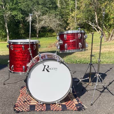 Rogers mid 60's Holiday Headliner Red Onyx image 1