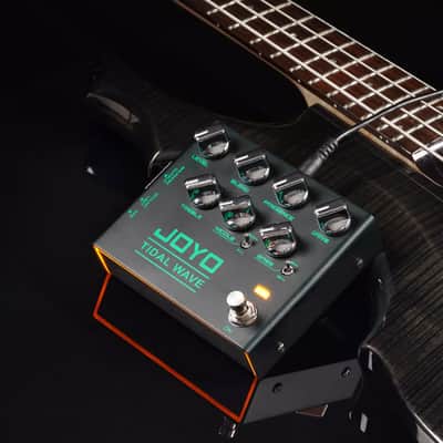 JOYO R-30 Tidal Wave Bass Guitar Pedal Preamp Overdrive +EQ + Noise Reduction + DI image 8