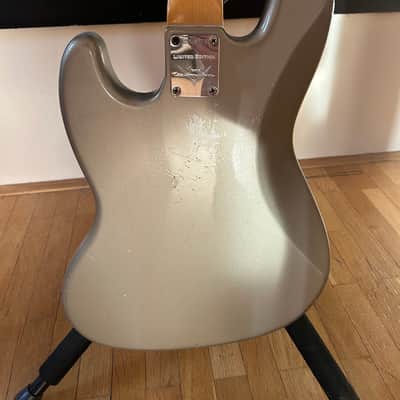 Fender Jazz Bass 64’ Custom Shop Limited Edition - Shoreline gold image 8