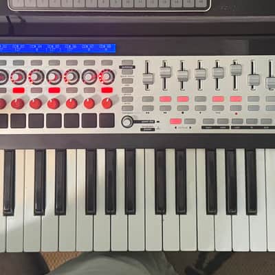 Novation ReMOTE 49 SL MKII MIDI Controller 2008 - Gray image 3