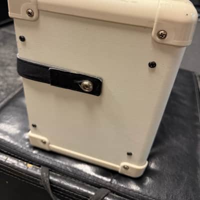 Blackstar ID:CORE Stereo 10 V2 2x5-Watt 2x3" Programmable Guitar Combo 2010s - Cream image 3