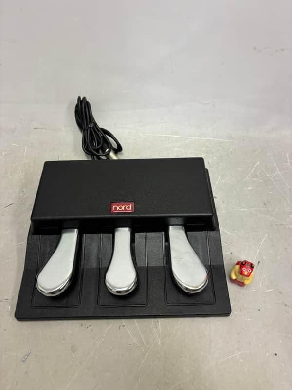 Nord NTP Triple Keyboard Pedal 2020s - Black image 1