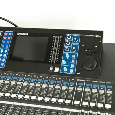 Yamaha LS9-32 32-Input Digital Mixing Console CG0140M image 2