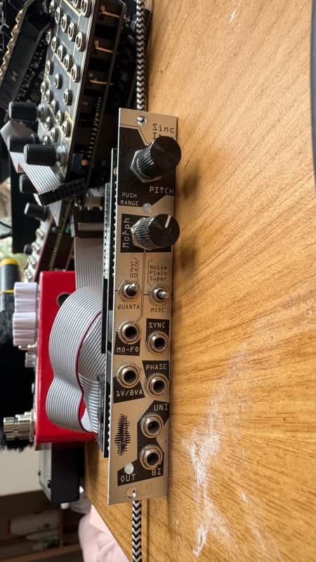 Noise Engineering Sinc Iter