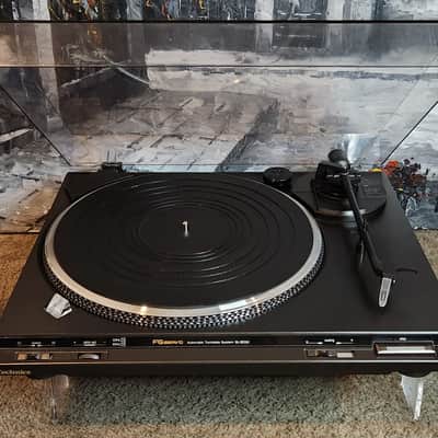 Technics Technics SL-BD22 is a semi-automatic, belt-driven turntable 2000 - Black image 8