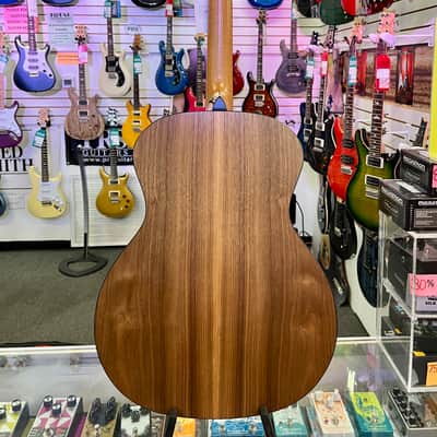 Taylor 114e Natural Walnut/Sitka Spruce with Gig Bag image 4