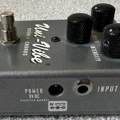 Dunlop UV1SC Uni-Vibe Stereo Chorus 2001 - 2005 - Hammered Metal image 3