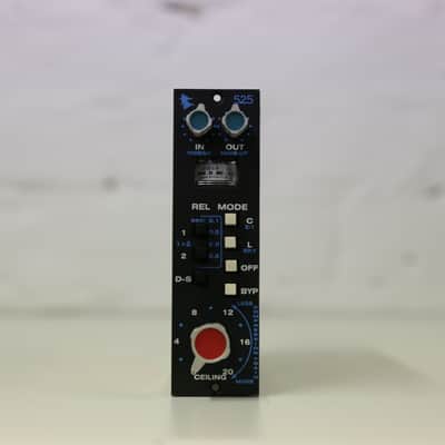 API 525 500 Series Compressor image 2