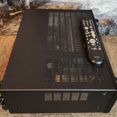 Denon Denon AVR-1709 is a 7.1-channel A/V surround receiver 2000 - Black image 5