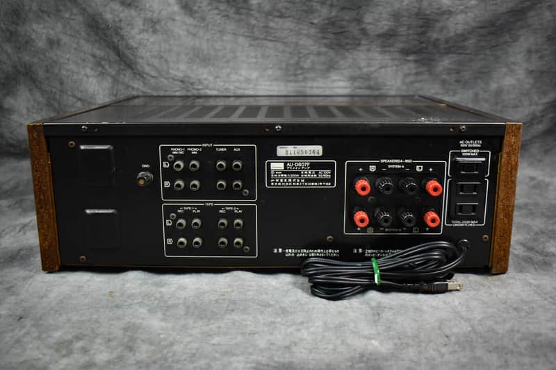 Sansui AU-D607F Extra Integrated Amplifier in Very Good Condition