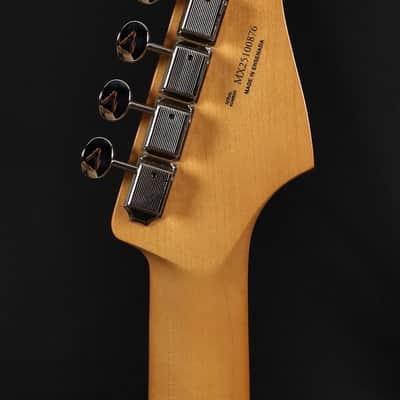 Fender Player II Left-Handed Stratocaster Aquatone Blue Electric Guitar image 8