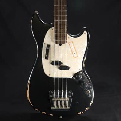 Fender JMJ Road Worn Mustang Bass Black 956 image 9