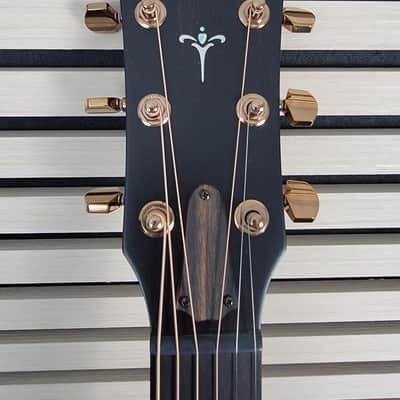 Taylor 724ce 2022 - Present - Gloss image 8
