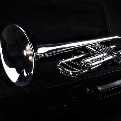 Yamaha YTR-8335IIS Xeno Bb Trumpet, Silver (Special Order) image 4