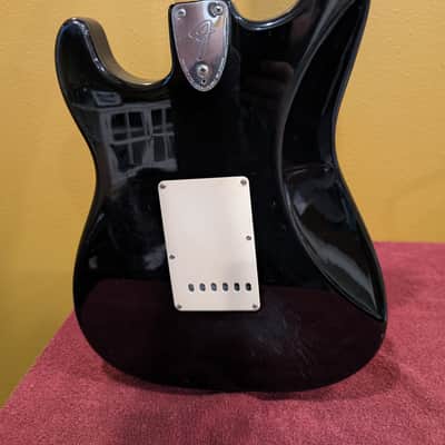 Fender Classic Series '70s Stratocaster with Rosewood Fretboard 2002 - Black w Seymour Duncan gig bag & locking strap image 14