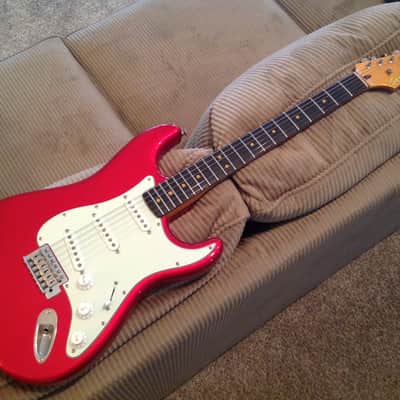 Rare Custom Clay Dot Squier Classic Vibe Stratocaster in Discontinued Scarlet Red Color image 4