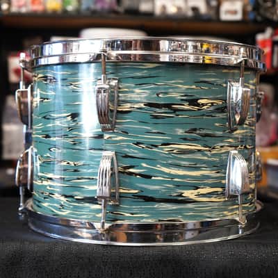 Vintage 1960s Ludwig USA 13" Maple Tom w/ Rings - Bowling Ball Blue Oyster Pearl | 9x13" image 4