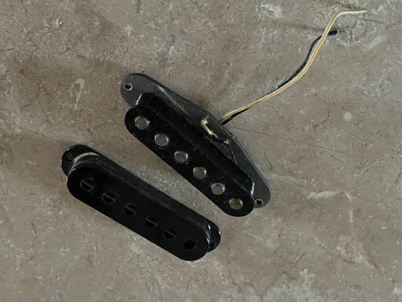 1979 Fender Stratocaster guitar pickup X1 image 1