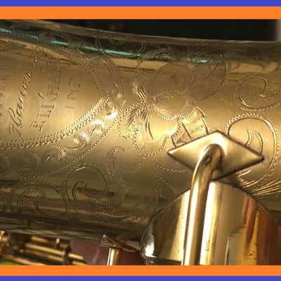 MARTIN 1930 GOLD PLATED PORTRAIT " THE GOLDEN-WINGED WARBLER " MASTER TYPEWRITER HANDCRAFT ALTO SAXOPHONE STUNNING LOVELY ENGRAVING & PLAYING WELL, ORG CASE , TECH SERVICED FREE SHIP image 2