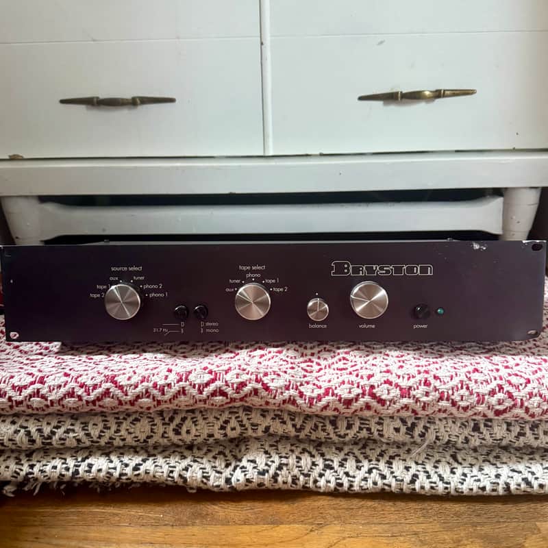 Bryston 1B Stereo Preamplifier 1981-1988 - Black