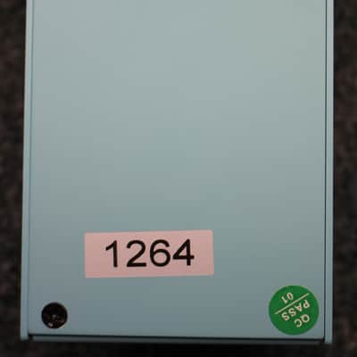 Supro 1307 Analog Chorus Guitar Effects Pedal image 2