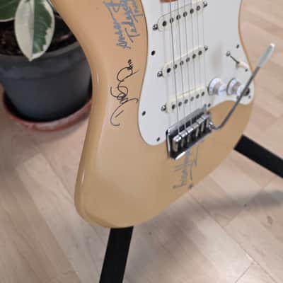 1983 Fender Stratocaster GRAMMY Artist Signed Owned American Vintage 80s 1980's USA Standard Strat Dan Smith Electric Guitar - Alan Haynes, Susan Tedeschi, Jim Suhler, Joe Peña - TEXAS Blues Rock Legends image 17