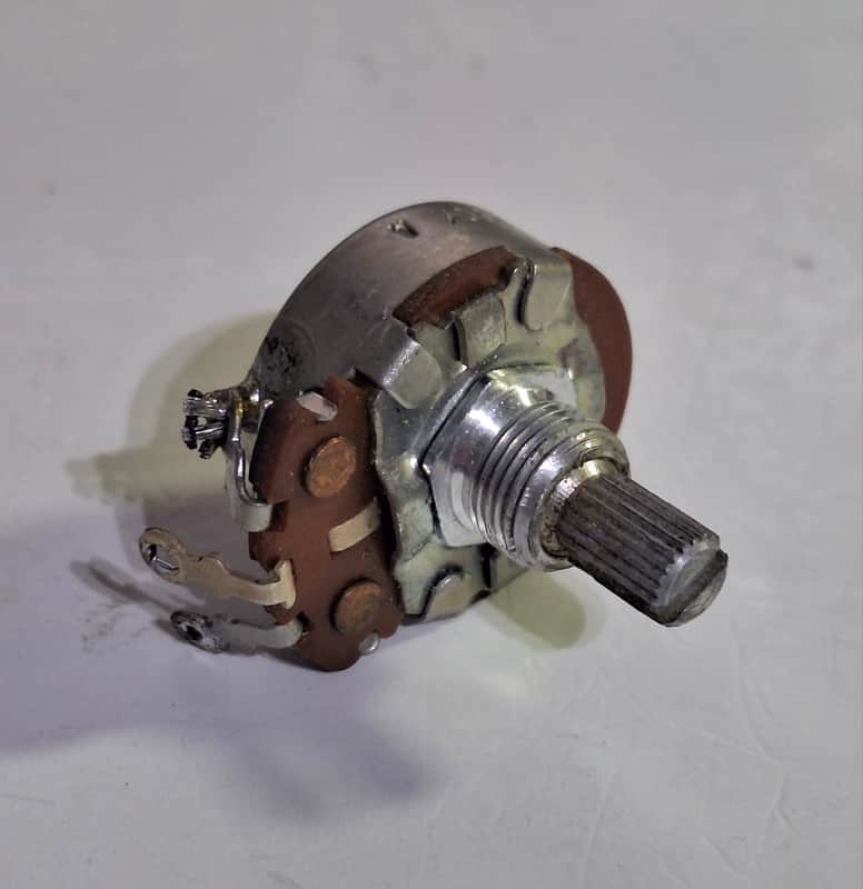 1976-1977 CTS Gibson Fender 250k Short Split Shaft Pot 1377648 image 1