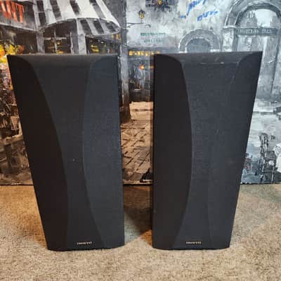 Onkyo Onkyo SKF-200F are 2-way bass-reflex front speakers, 90s - Black image 1