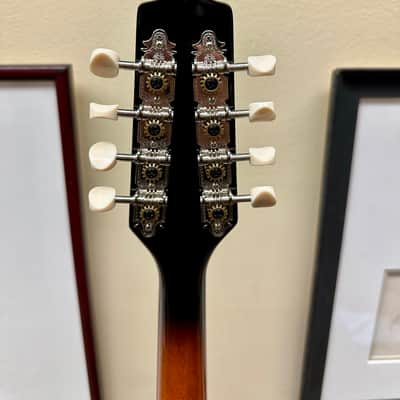 Kentucky KM-140 Solid Spruce Top A-Style Mandolin - Sunburst Finish, Includes Padded Gig Bag image 5