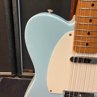 Fender Vintera '50s Telecaster with Maple Fretboard 2019 - 2023 - Sonic Blue image 6