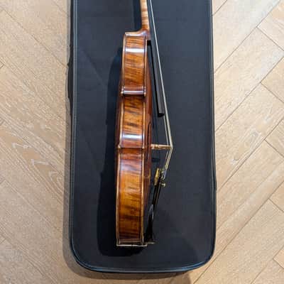 DZ Strad Model 800 Viola 15.5″ – Brand New – Adjustable Case & 2 Bows image 5