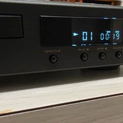 VINTAGE ROTEL SE CD PLAYER image 3