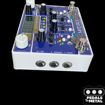 Electro-Harmonix Mod Rex Polyrhythmic Modulator 2018 - Present - White / Blue - X15822 image 7