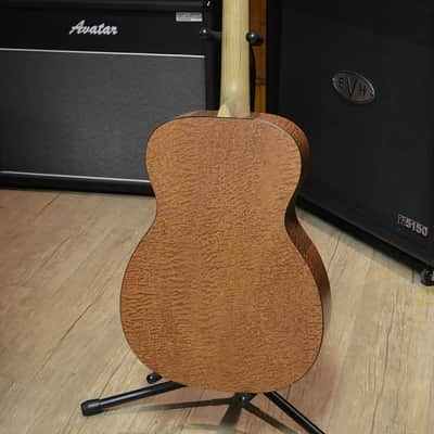 Martin 00X1 Solid Top Java Mahogany 00 Acoustic image 4