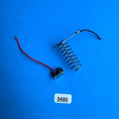 YAMAHA PSR-180 Keyboard Replacement Part: Battery Contact Spring Plate image 5