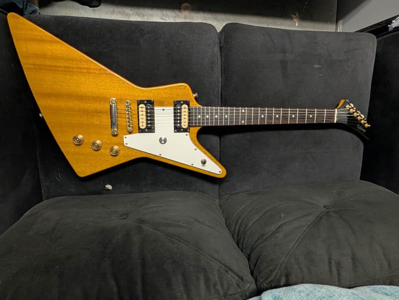 Epiphone by Gibson Korina Explorer ケース付き Epiphone '58 Korina Explorer | Reverb