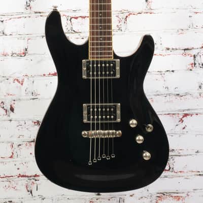 Ibanez - SZ320-BK Electric Guitar Black w/Bag - USED