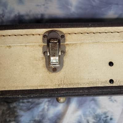 Vintage RARE 1962 Harmony Silvertone Supro National Electric Guitar Hard Shell Case Brown White Red Plush image 7