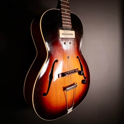 1940 Gibson ES-100 Small Body Archtop Charlie Christian Pickup image 4