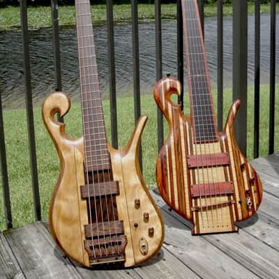 2006 Carl Thompson Rainbow 6-string Fretless Bass image 18