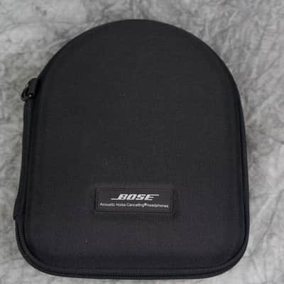 Bose QuietComfort 3 Acoustic Noise Cancelling Headphones, Black image 8