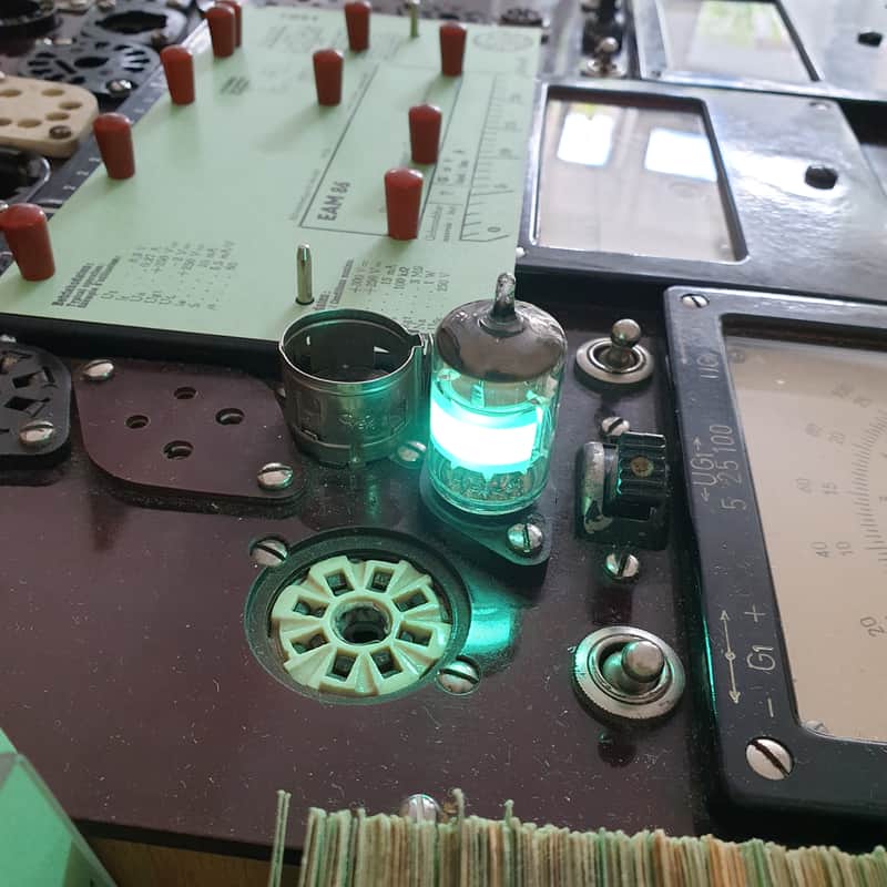 EAM86 Tube Telefunken TUNING INDICATOR MAGIC EYE image 1