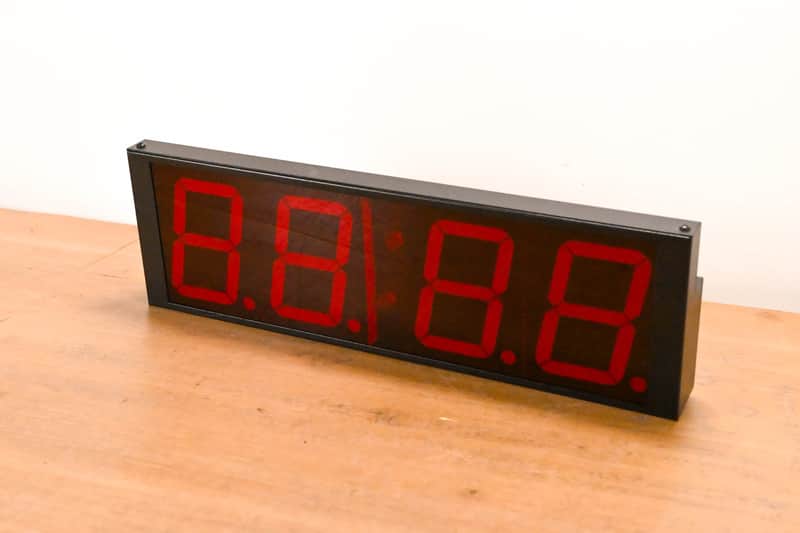 Masterclock TCD44 Time Code Display Studio Clock (NO POWER SUPPLY) CG01UW7 image 1