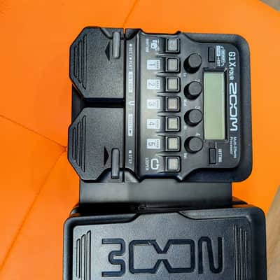 Zoom G1X Four Guitar Multi-Effects Processor With Expression Pedal 2000's image 2