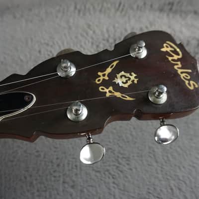 Pirles 5-String Closed Back Banjo w/ Hard Case image 8