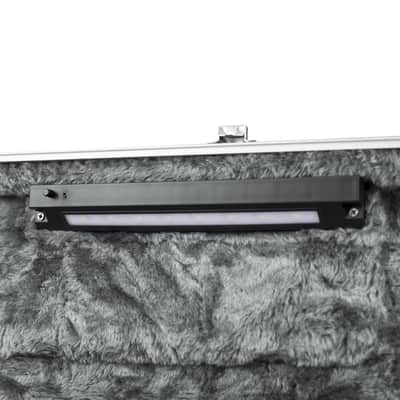 Gator Molded Electric Case with LED Light GC-ELECTRIC-LED image 4