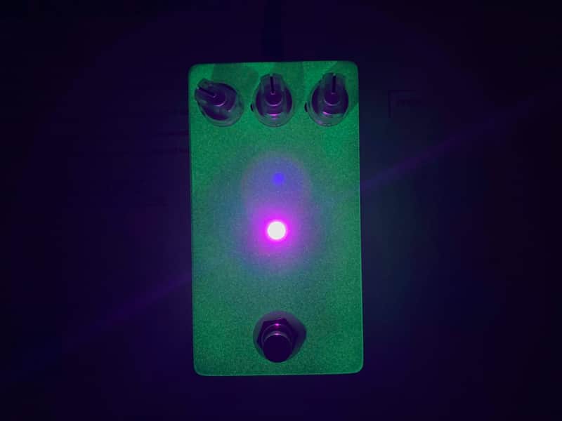 Silverlake Ross Compressor MXR DynaComp Clone - matte glow in the dark image 1